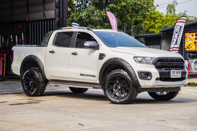 Ford Ranger Mohawk WP953 Gloss Black & Matt Black