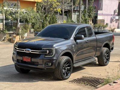 Ford Ranger Mohawk WP953 Gloss Black & Matt Black