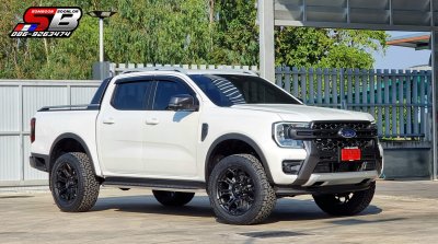 Ford Ranger Mohawk WP953 Gloss Black & Matt Black