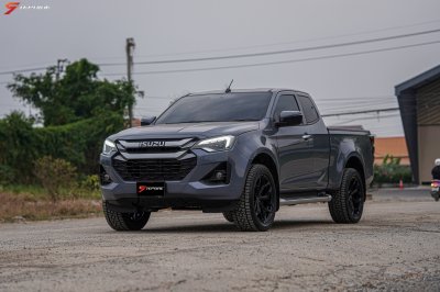 Isuzu D-Max V-RACING VZ01 Gloss Black & Matt Black