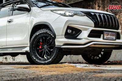 Toyota Fortuner MOHAWK VR01