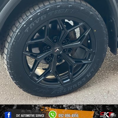 Toyota Fortuner V-RACING VZ01 Gloss Black & Matt Black