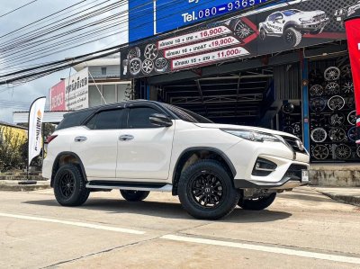 Toyota Fortuner MOHAWK VR01