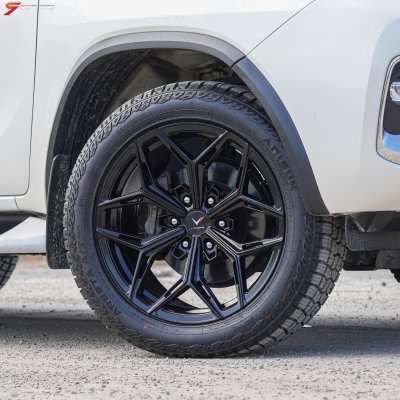 V-RACING VZ01 Gloss Black