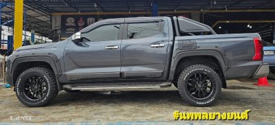 Mitsubishi Triton MOHAWK VR01 