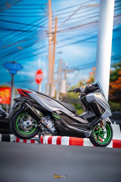FORZA 350 GREY GREEN EDITION | จัดเต็มกับระบบเบรก SMRT 