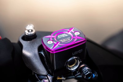 XMAX 300 WHITE PURPLE EDITION | งบ 75,XXX 