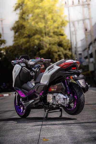 XMAX 300 WHITE PURPLE EDITION | งบ 75,XXX 
