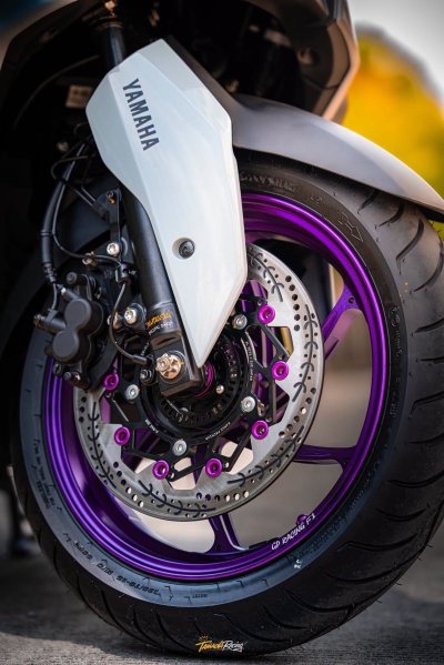 XMAX 300 WHITE PURPLE EDITION | งบ 75,XXX 