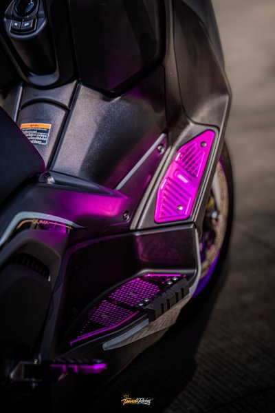 XMAX 300 WHITE PURPLE EDITION | งบ 75,XXX 