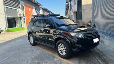 Toyota Fortuner Ex1 Size XL