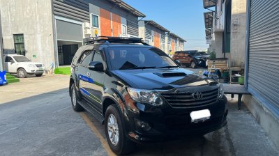 Toyota Fortuner Ex1 Size XL