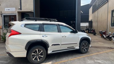 New Mitsubishi Pajero Sport Ex1 Size XL