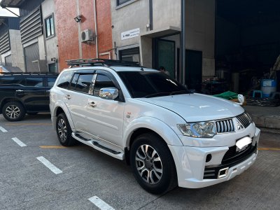 Mitsubishi Pajero Sport Ex1 Size XL