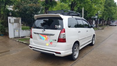 Toyota Innova Ex1 Size L