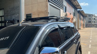 Mitsubishi Pajero Sport Ex1 Size XL