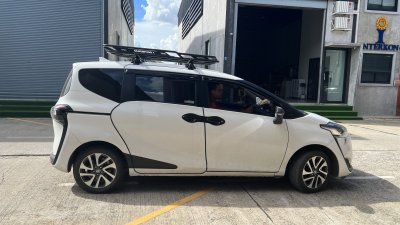 Toyota Sienta Ex1 Size L