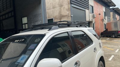 Toyota Fortuner Ex1 Size XL