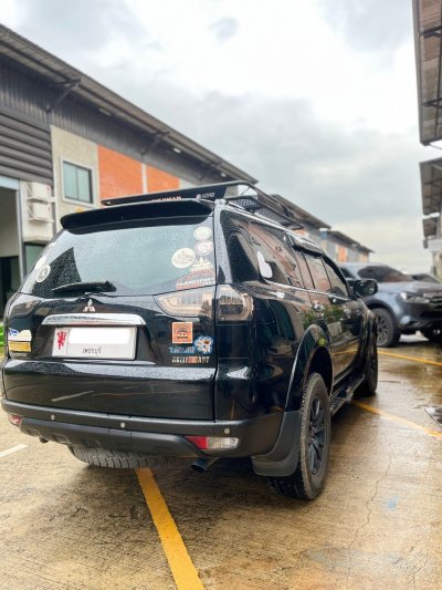 Mitsubishi Pajero Sport Ex1 Size XL