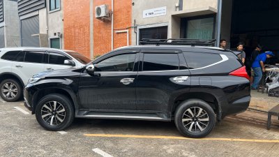 New Mitsubishi Pajero Sport Ex1 Size XL