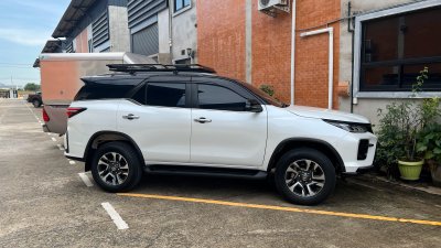 New Toyota Fortuner Ex1 Size XL