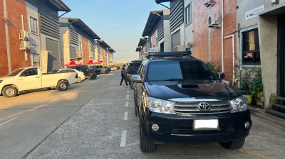 Toyota Fortuner Ex1 Size XL