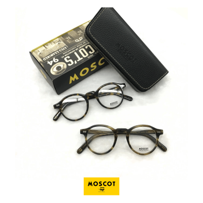 MOSCOT