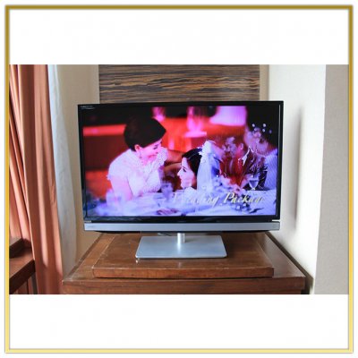 Digital TV System "Richmond Hotel" by HSTN