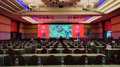 The Empress Hotel Chiang Mai Convention & Hotels: Indoor LED Display