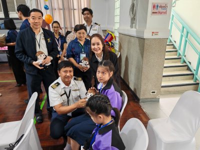 พิธีมอบทุนการศึกษานักเรียนพิเศษ มูลนิธิน่านฟ้าไทย