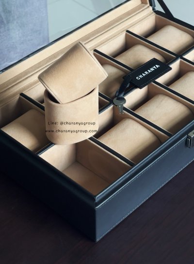 Watch Storage Box Organizer กล่องนาฬิกา 10 เรือน กล่องใส่นาฬิกาเรือนใหญ่ งานดี วัสดุดี เกรดพรีเมี่ยม สวยหรู ดูแพง หมอนนิ่มใส่นาฬิกาไซส์ใหญ่ได้ถึง 55มม. มีกุญแจล็อค หมอน 2in1 หมอนนาฬิกาสำหรับคนข้อมือเล็ก มอบเป็นของขวัญได้ ของขวัญให้ผู้ชาย ของขวัญให้ลูกค้า 
