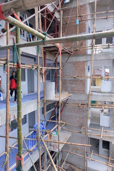 งานก่อสร้างอาคารพักอาศัย 4 ชั้น อุดมสุข