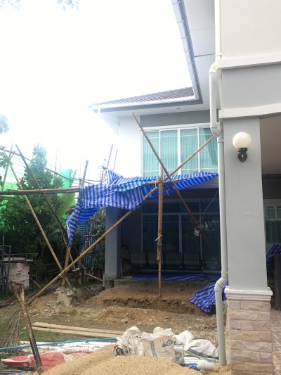 งานรีโนเวทที่กำลังดำเนินการ