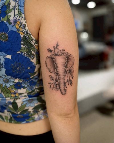 รอยสักเล็ก