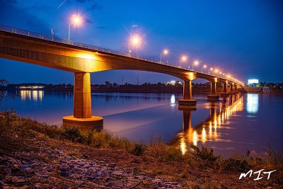 สะพานมิตรภาพไทย-ลาว แห่งที่ 1