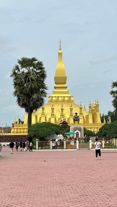 เที่ยวลาว