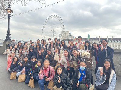 BELL ENGLISH - UK CAMP