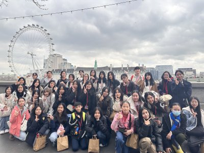 BELL ENGLISH - UK CAMP