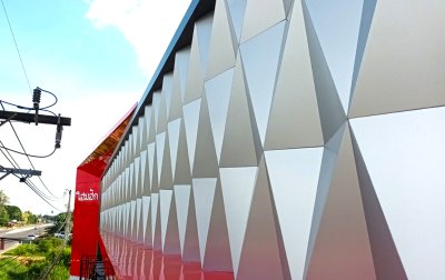 โชว์รูมจำหน่ายวัสดุก่อสร้าง โฮมฮัก จังหวัดบุรีรัมย์