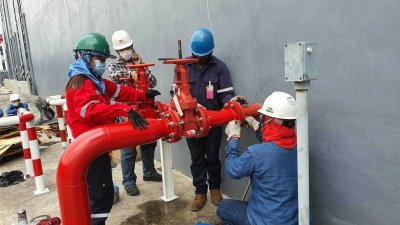 FIRE HYDRANT INSTALL