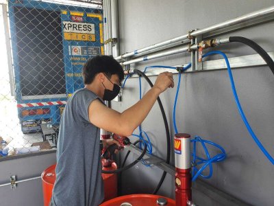 PIPE THREADING INSTALLATION FOR LINE LUBRICANT