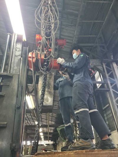 SERVICE AND MAINTENANCE CRANE 5 TONS
