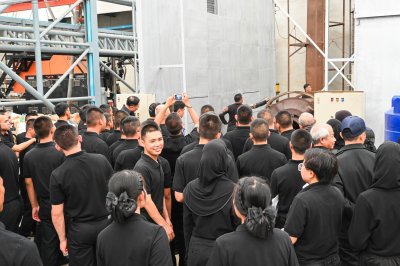 คณะเยี่ยมชมโรงงาน-โรงเรียนพระดาบส2