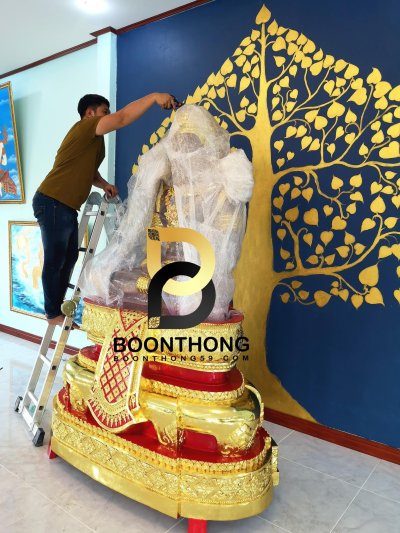 พระแก้วมรกต หน้าตัก 40 นิ้ว พิมพ์ใหม่