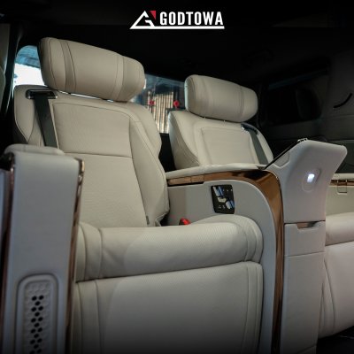 อัพเกรด ALPHARD X ให้สบายกว่าตัวท็อป