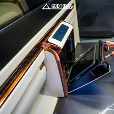 อัพเกรด ALPHARD X ให้สบายกว่าตัวท็อป