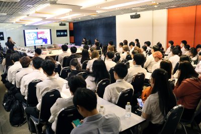 ปฐมนิเทศนักศึกษาทุนประจำปี 2568