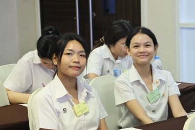 กิจกรรมก้าวสู่ครอบครัวทางสู่ฝัน สานสัมพันธ์นักศึกษาทุนรุ่น 14 