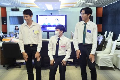 กิจกรรมก้าวสู่ครอบครัวทางสู่ฝัน สานสัมพันธ์นักศึกษาทุนรุ่น 14 