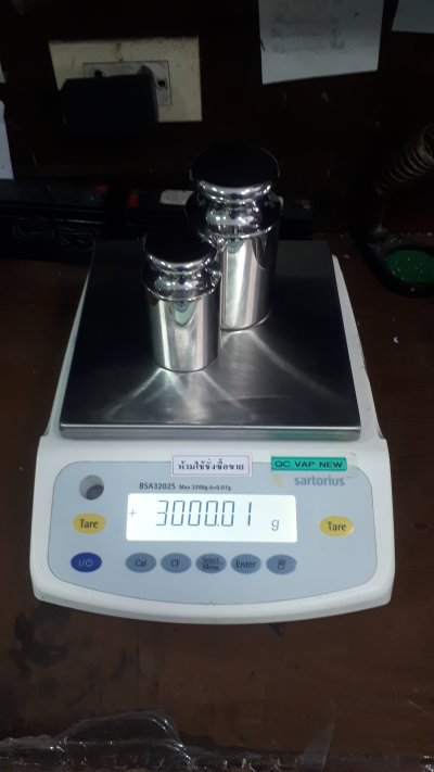 รูปเครื่องชั่ง เครื่องมือวิทยาศาสตร์ ตู้อบOVEN MEMMERT BINDER